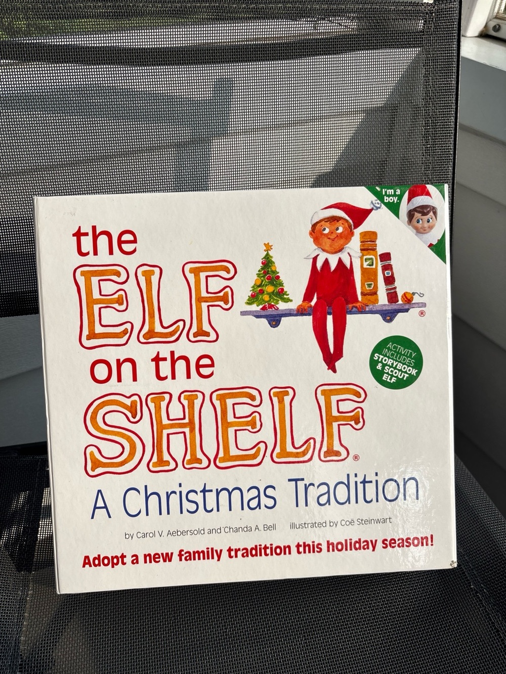 The Elf on The Shelf a Christmas Tradition Storybook Blue Eyed Elf Doll Book Set